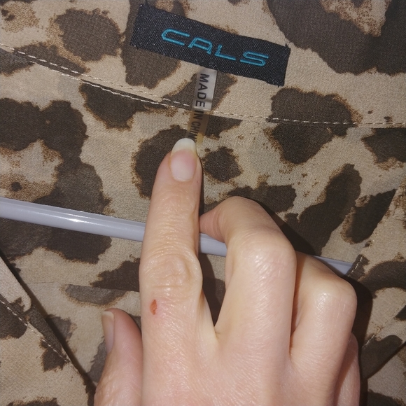 Cheetah leopard print sheer popover blouse - Picture 6 of 6